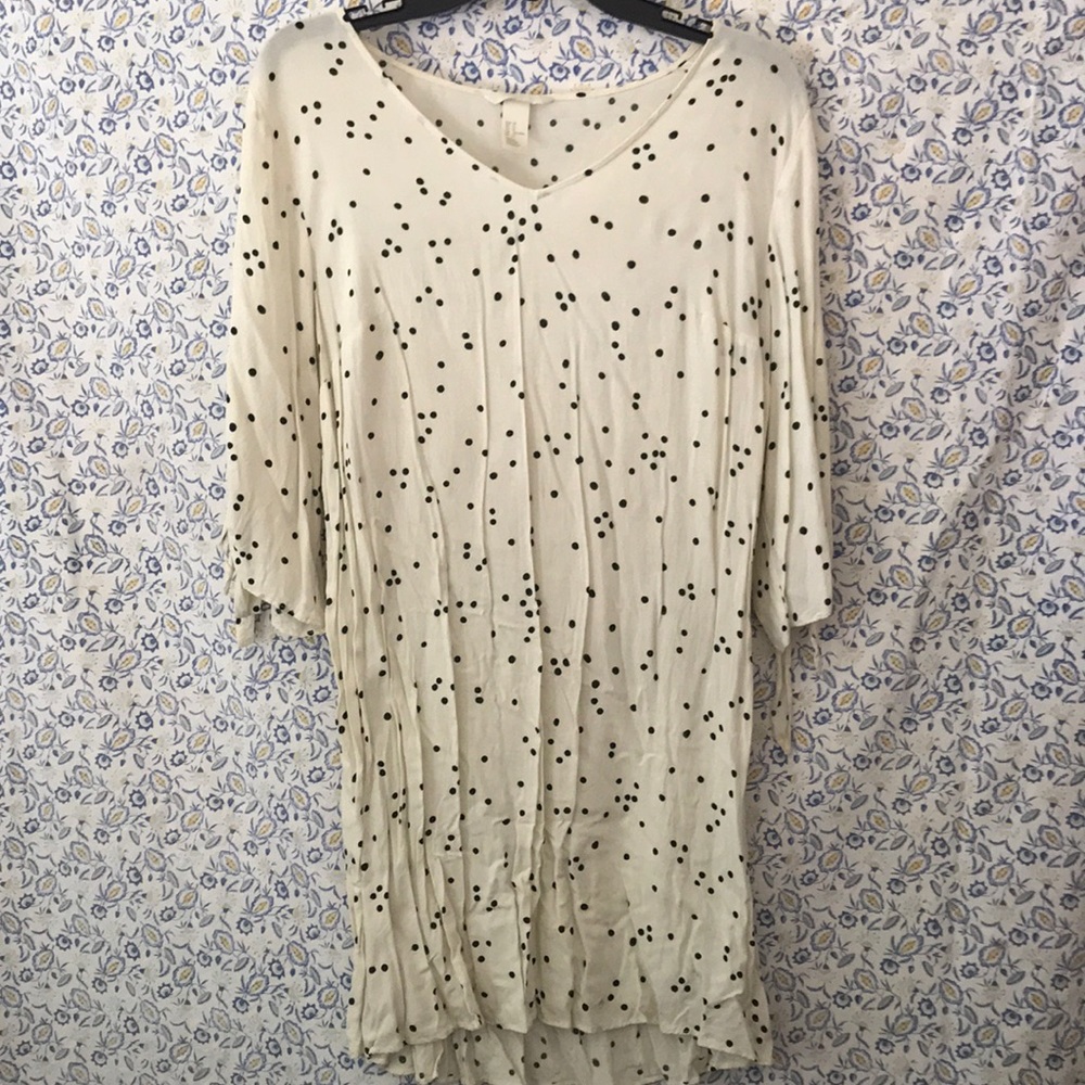 H&M polka dot shift dress with 3/4 bow sleeves